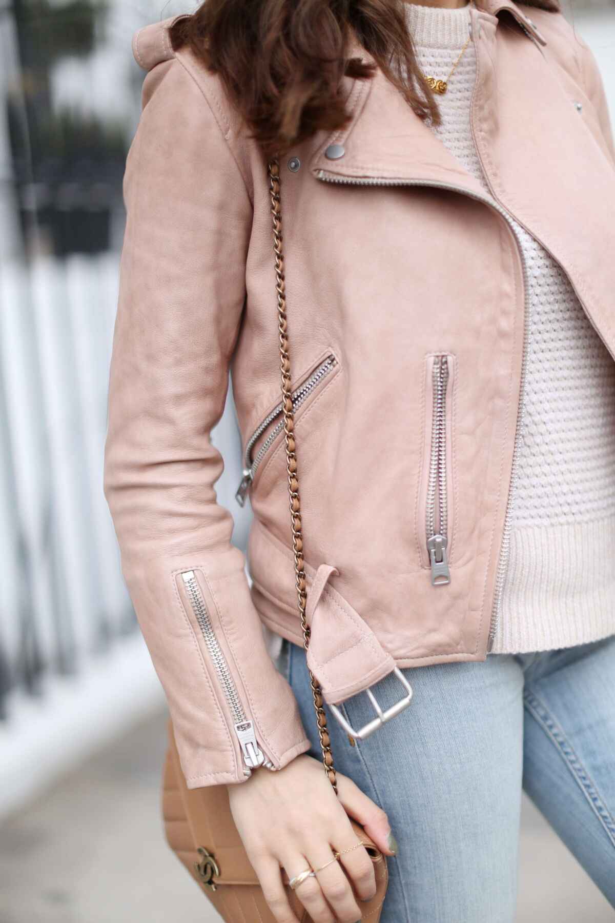 The Cliché Of Blush Tones For Spring - Amelia Liana