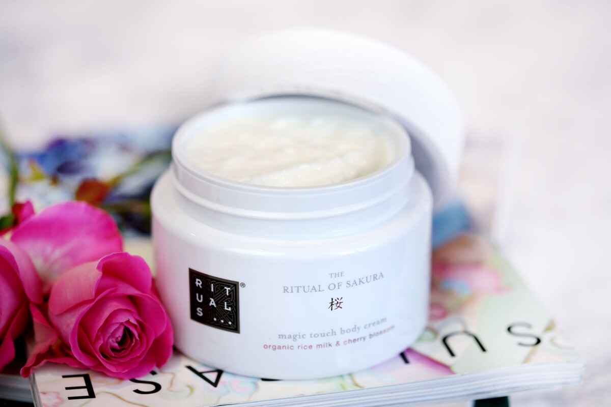 The Ritual of Sakura Body Cream