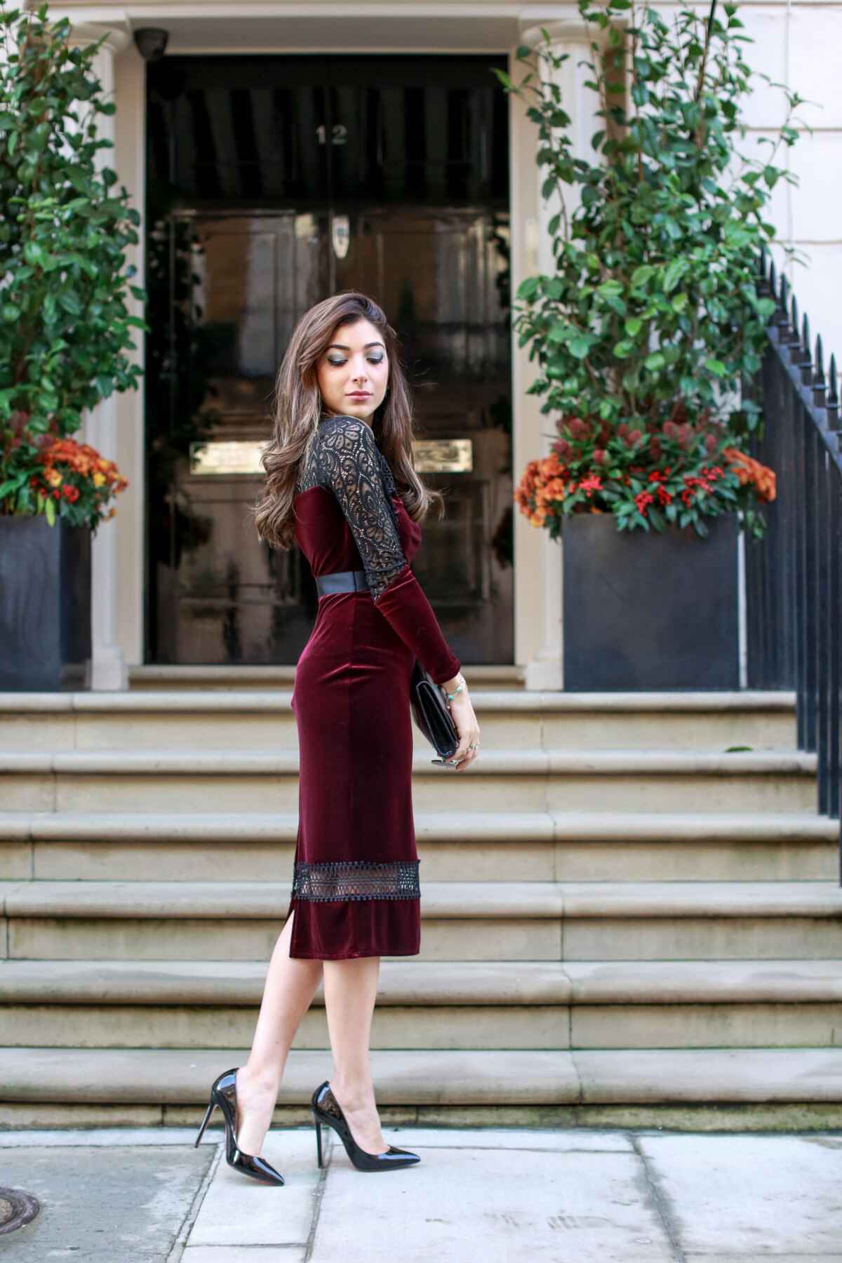 Smiling Young Woman In Elegant Burgundy Dress And High Heels Stock Photo -  Download Image Now - iStock