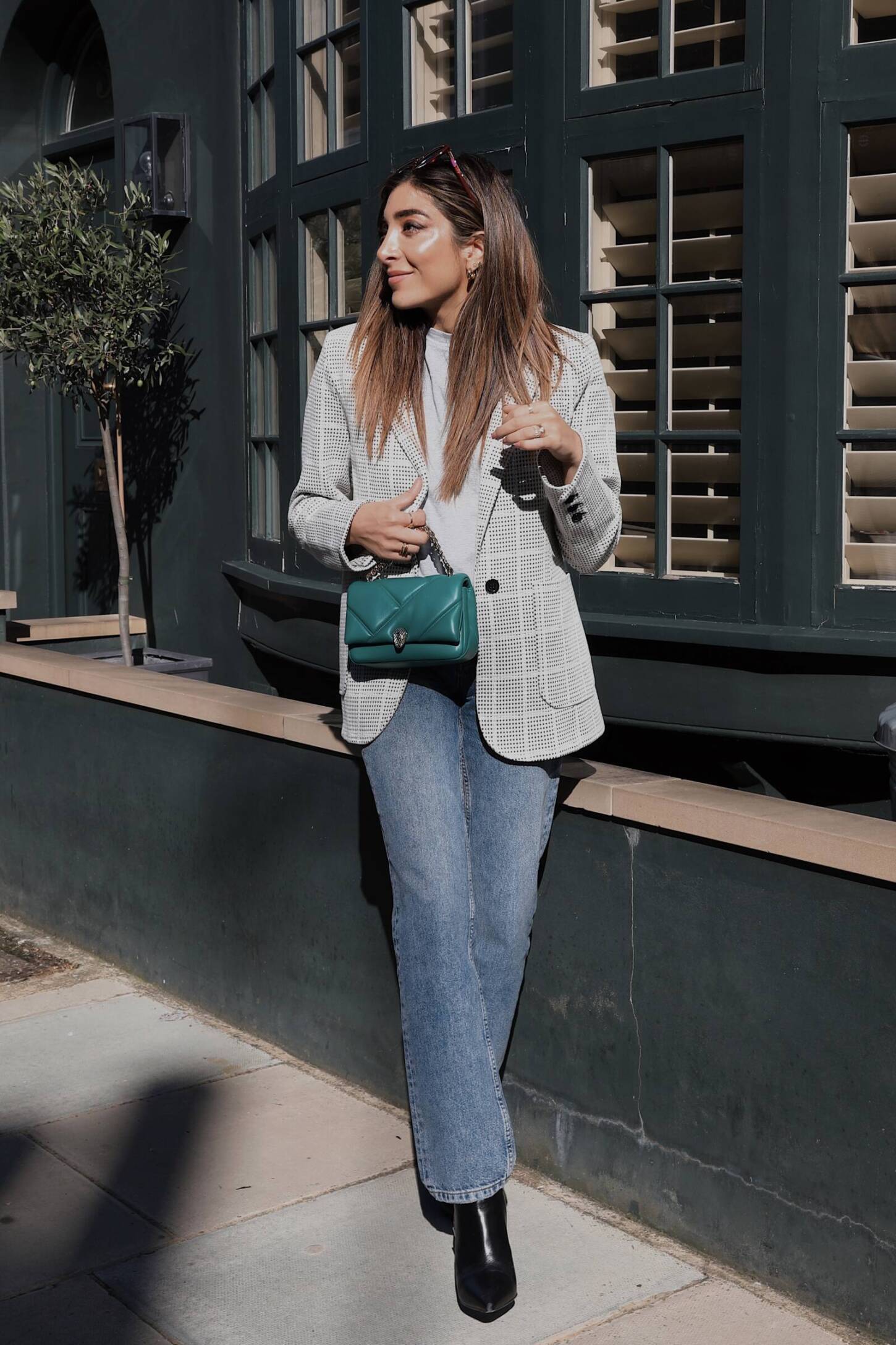 How To Dress Like A Model Off-Duty - with liana